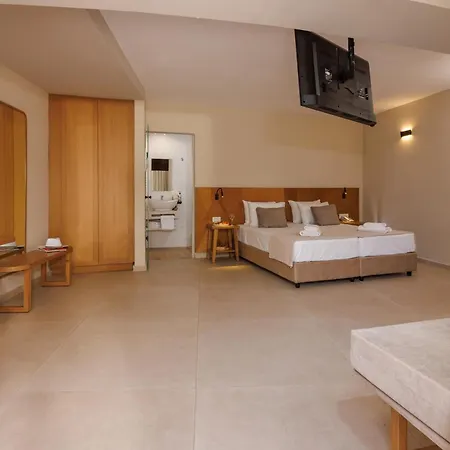 Hotel Bay & 4*